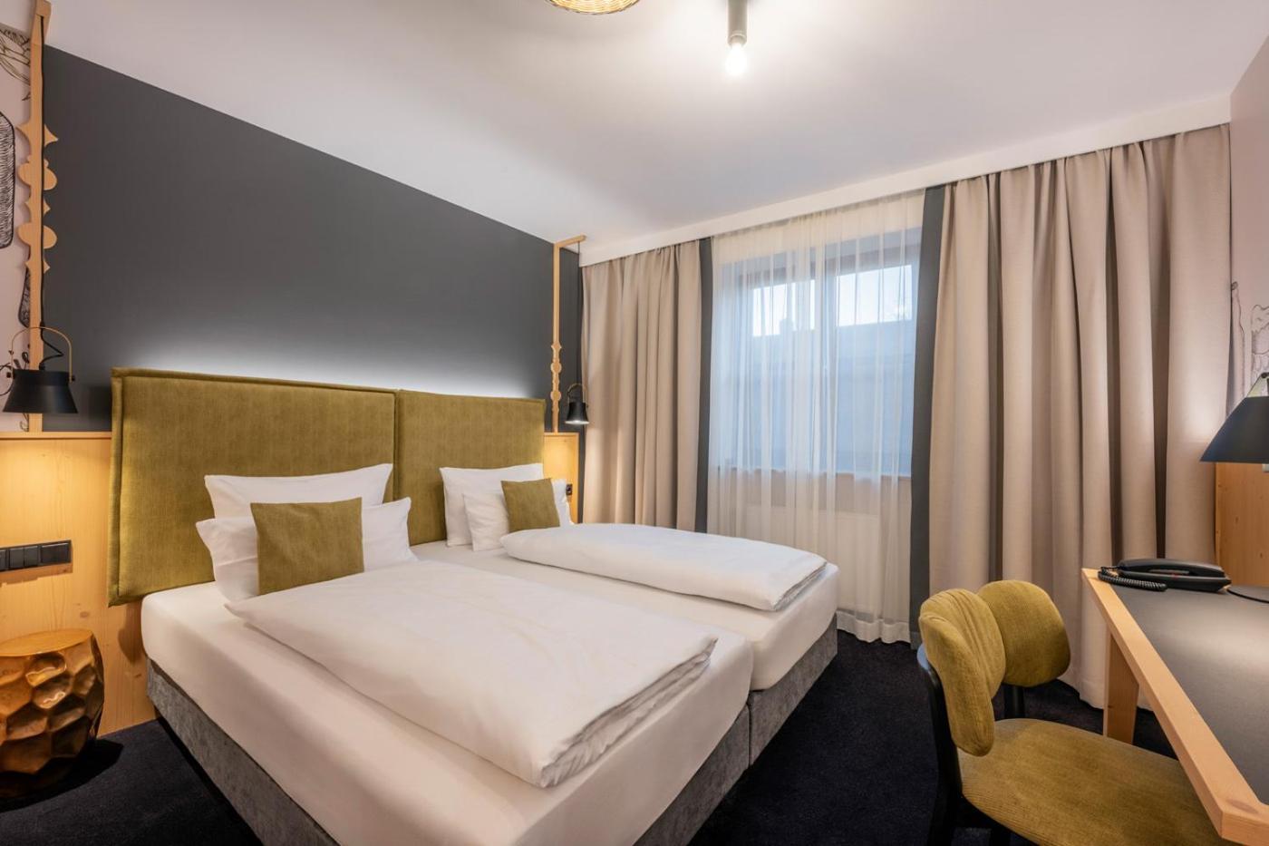 Hotel Schaefflerwirt Aschheim Εξωτερικό φωτογραφία