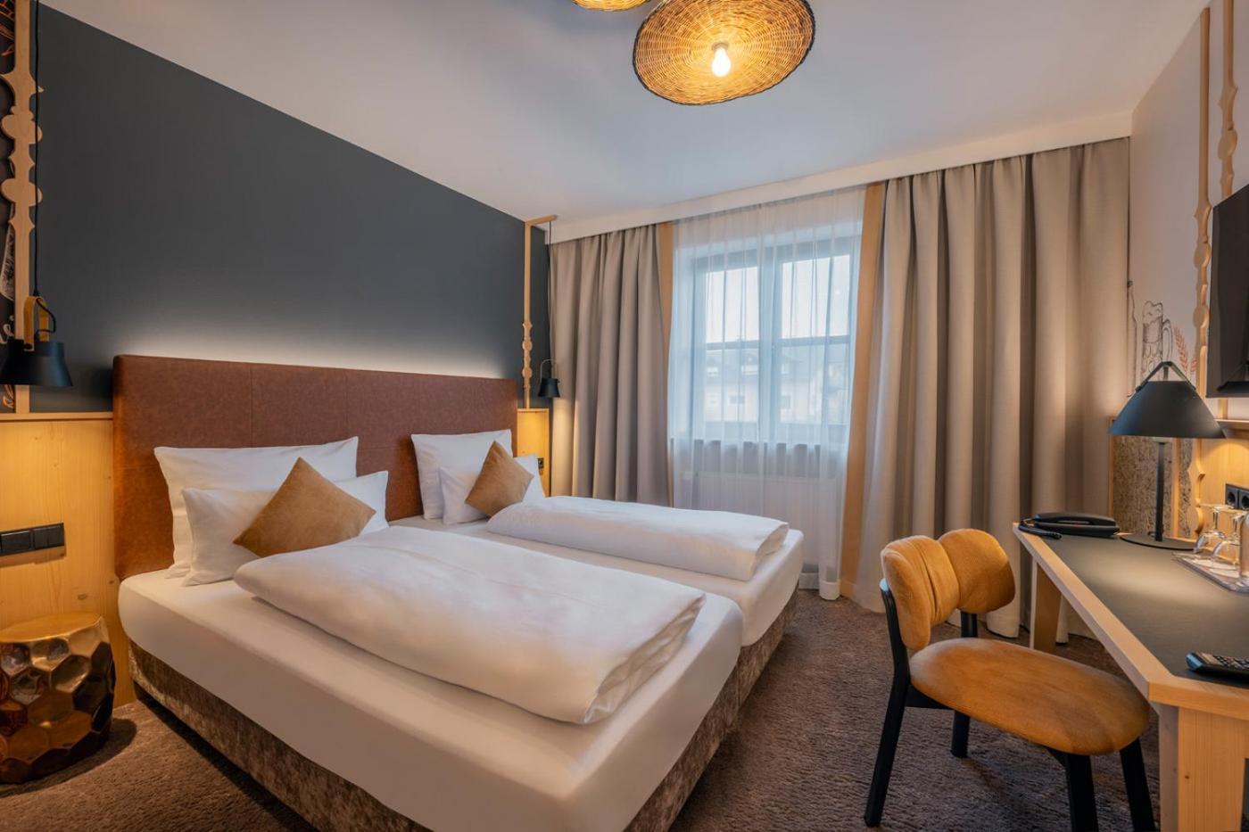 Hotel Schaefflerwirt Aschheim Εξωτερικό φωτογραφία