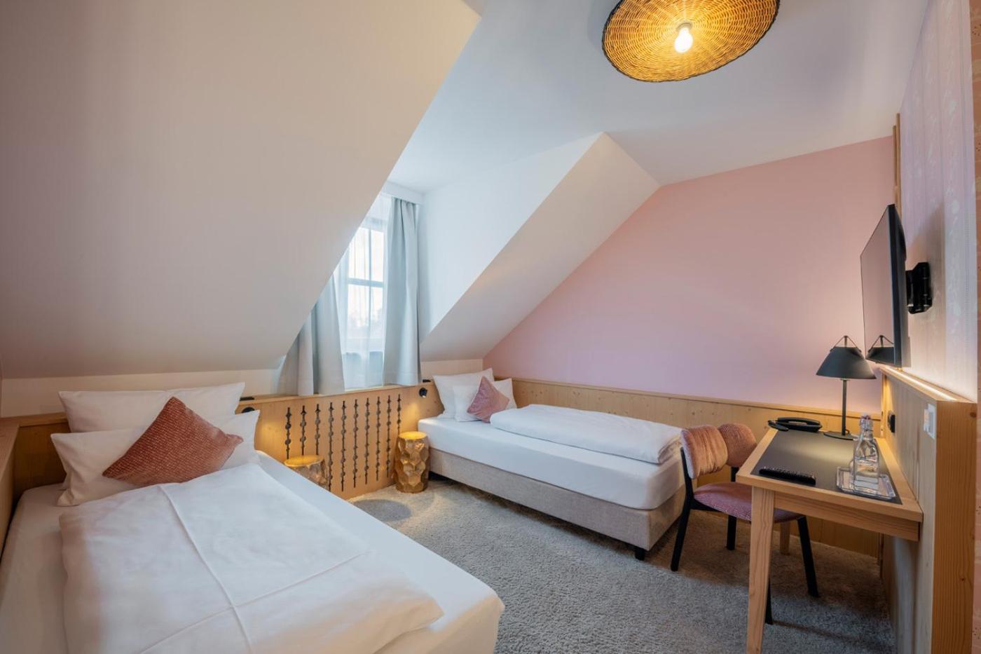 Hotel Schaefflerwirt Aschheim Εξωτερικό φωτογραφία