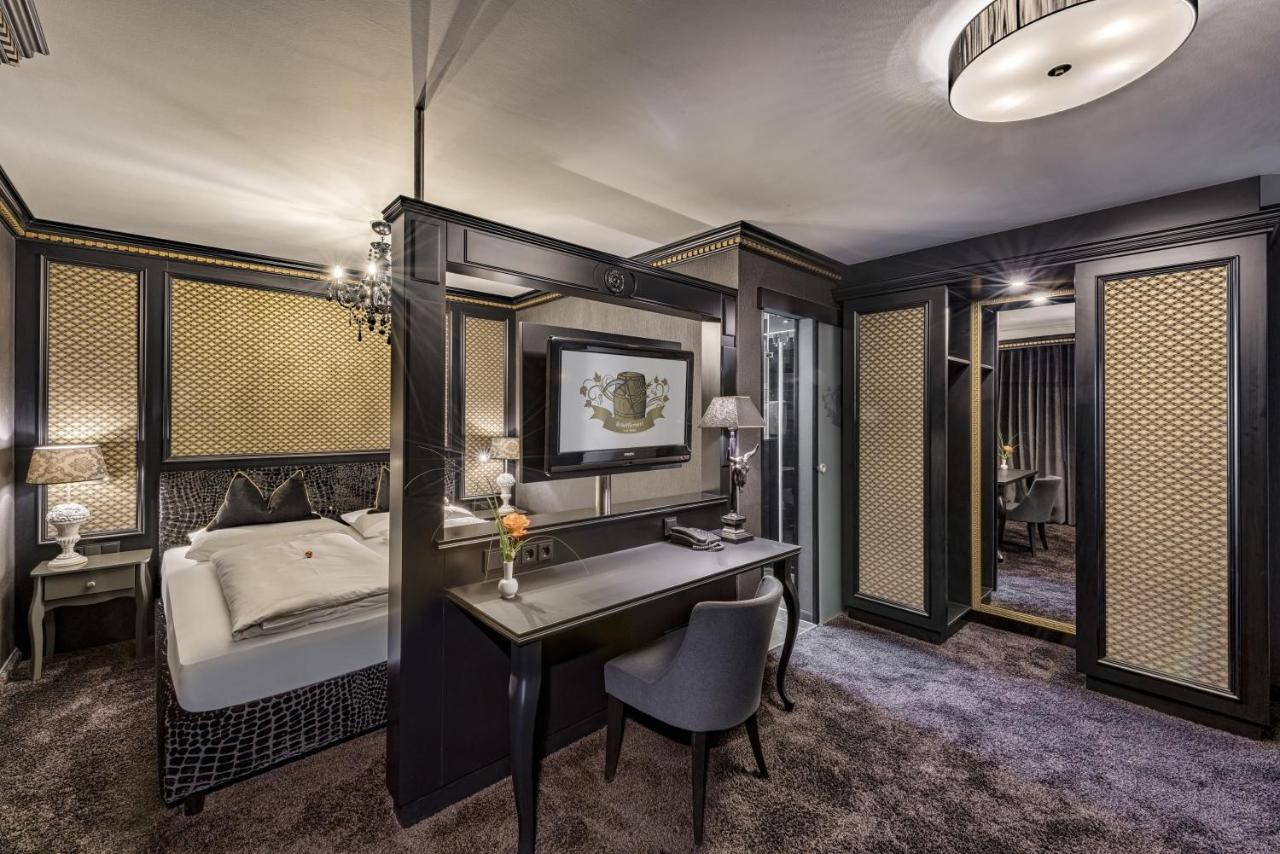 Hotel Schaefflerwirt Aschheim Εξωτερικό φωτογραφία